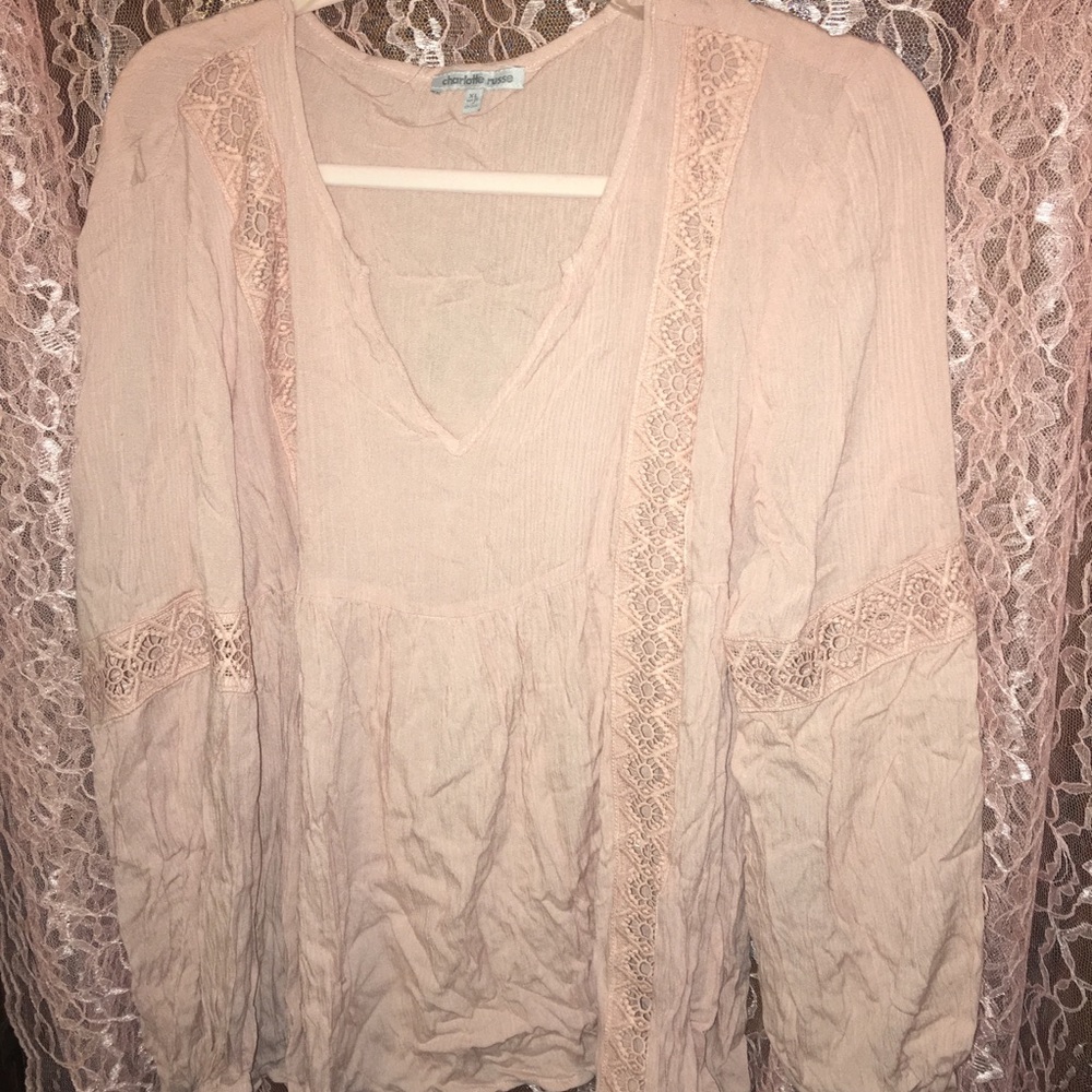 Blush Charlotte Russe top w/crochet lace peekaboo